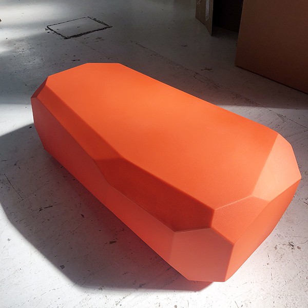 Assise/ table Météor Orange Large - Modèle d'Exposition Serralunga Jardinchic Assise/ table Météor Orange Large - Modèle d'Exposition Serralunga Jardinchic