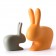 Seduta Rabbit piccola Dove Green e Seduta Rabbit Orange per adulti (venduta separatamente) Qeeboo Jardinchic 